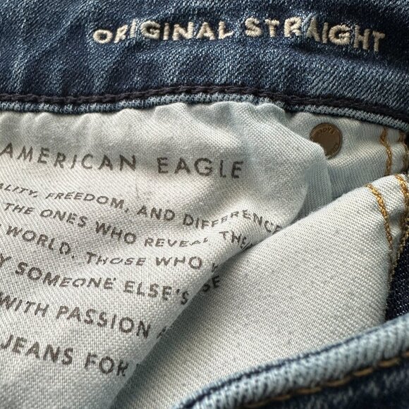 American Eagle Jeans Mens 32 Original Straight Cotton Stretch Pockets Frayed Hem - Picture 11 of 11